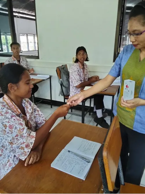 PEMBAGIAN TABLET TAMBAH DARAH