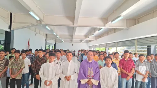 “Menyambut Natal dengan Hati Baru: Rekoleksi dan Perayaan Iman di SMK Don Bosco”